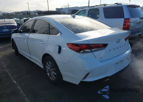2019 Hyundai Sonata Se z USA, uszkodzony, nr VIN 5NPE24AF9KH734149
